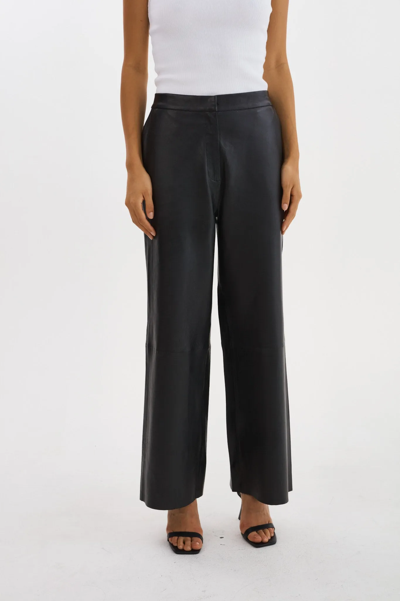 Yaren Trouser